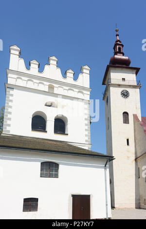 (Zipser Spisska Bela Bela), Kirche und Glockenturm, Slowakei Stockfoto