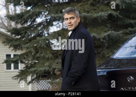 Original Film Titel: Michael Clayton. Englischer Titel: Michael Clayton. Regisseur: Tony Gilroy. Jahr: 2007. Stars: GEORGE CLOONEY. Credit: SAMUEL MEDIA/CASTLE ROCK ENTERTAINMENT/MIRAGE ENTERPRISES/Album Stockfoto