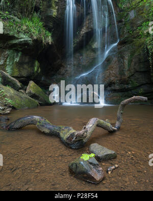 Wasserfall Landschaft bei Roughting Linn in Northumberland National Park in England Stockfoto