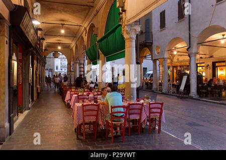 Italien, Lombardei, Mantua (Mantova), als Weltkulturerbe von der UNESCO, Via Vitruvio Stockfoto