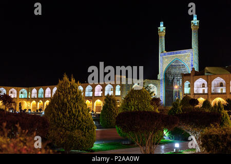 Shah Moschee oder Imam Moschee im Süden von Naghsh-e Jahan Square bei Nacht. Isfahan. Iran Stockfoto
