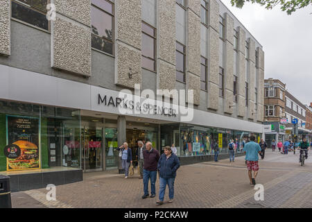 Marks und Spencer in Abington Straße, Northampton, UK; durch die Schließung des Unternehmens und am 11. August 2018 betroffen sind Stockfoto