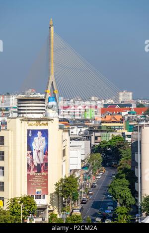 Thailand, Bangkok, Pom Präp Sattru Phai district, Panoramablick vom Wat Saket oder Goldenen Berg Tempel, Blick über Rama-VIII-Brücke Stockfoto