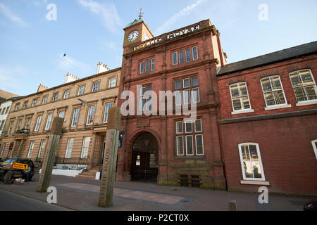 Tullie House Museum und Kunstgalerie altes Gebäude Carlisle Cumbria England Großbritannien Stockfoto