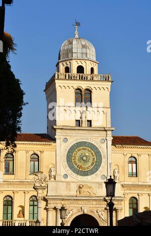 Italien, Venetien, Padua, Padua, Piazza dei Signori, dem Turm und der Astronomischen Uhr, der älteste Uhr von Italien (15. Jahrhundert) Stockfoto