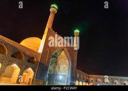 Jameh Moschee bei Nacht. Es ist das Große, gemeindliche Moschee Isfahan. Iran Stockfoto