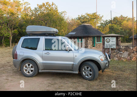 Touristische Tor auf Ngoma Bereich der Kafue National Park, Sambia durch Zambian Wildlife Authority verwaltet. Stockfoto