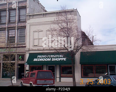 . Englisch: Provo kooperative Mercantile Institution bei 466 Zentrum West Street, Provo, Utah gelegen. Dieses Gebäude ist auf das nationale Register der historischen Plätze und ist ein Wahrzeichen der Stadt. 25. März 2003. Utah County Assessor Büro, Utah County, Utah 43 Provo kooperative Mercantile Institution Stockfoto