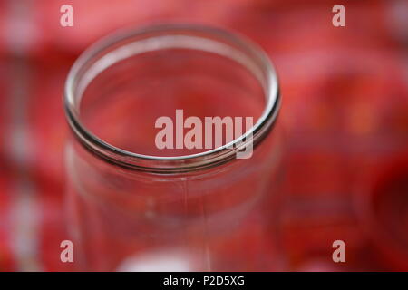 Glas halb-Liter leer Jar Stockfoto