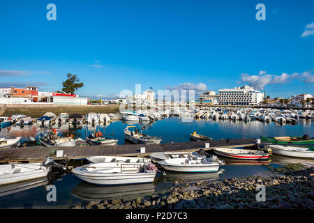 Boote im Hafen, Faro, Algarve, Portugal Stockfoto