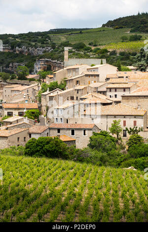 Minerve im Languedoc, Frankreich, ein altes Dorf. Stockfoto