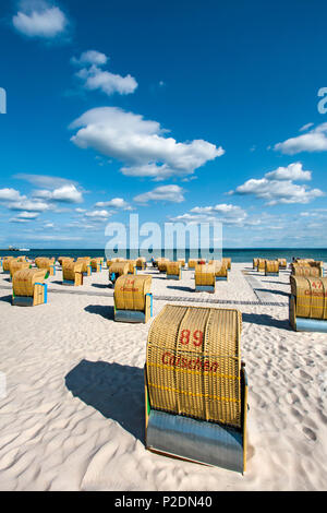 Strand und Beach Körbe, Groemitz blieben, Ostsee, Schleswig-Holstein, Deutschland Stockfoto