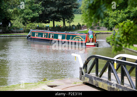 Kanal Boote bei Foxton Locks cana Becken Stockfoto