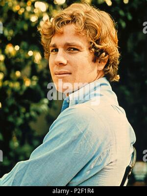 Original Film Titel: LOVE STORY. Englischer Titel: LOVE STORY. Regisseur: Arthur Hiller. Jahr: 1970. Stars: Ryan O'Neal. Quelle: Paramount Pictures/Album Stockfoto