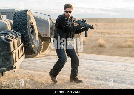 Erscheinungsdatum: Juni 29, 2018 Title: Sicario: Tag der Soldado Studio: Columbia Pictures Regie: Stefano Sollima PLOT: Der Krieg gegen Drogen an der US-mexikanischen Grenze hat als die Kartelle eskaliert Menschenhandel Terroristen über die US-Grenze begonnen haben. Der Krieg kämpfen, federal agent Matt Graver re-Teams mit der mercurial Alejandro. STARRING: BENICIO DEL TORO als Alejandro Gillick. (Bild: © Columbia Pictures/Entertainment Bilder) Stockfoto
