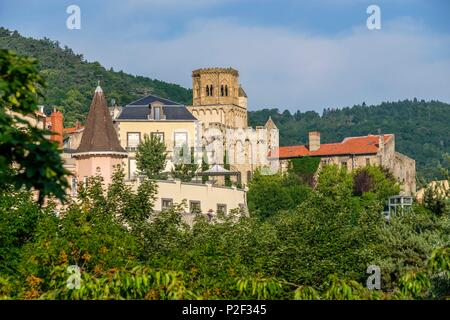 Frankreich, Puy de Dome, Charade, Saint Leger Kirche Stockfoto