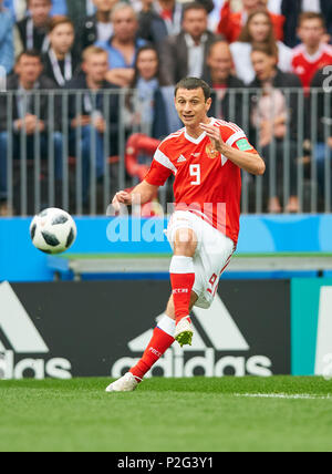 Moskau, Russland, Saudi Arabien, Fußball, Moskau, 14. Juni 2018 Alan DZAGOEV, Russland Nr. 9 RUSSLAND - Saudi-arabien 5-0 FIFA WM 2018 Russland Eröffnungsspiel, Saison 2018/2019, 14. Juni 2018 Luzhniki Stadion in Moskau, Russland. © Peter Schatz/Alamy leben Nachrichten Stockfoto