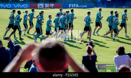 Vatutinki, Russland. 15 Juni, 2018. GES/fussball/Wm 2018 Russland: DFB Praxis Moskau/Vatutinki, 15.06.2018 GES/fussball/fussball/Wm 2018 Russland: DFB-Praxis, Moskau/Watutinki, Juni 15, 2018 | Verwendung der weltweiten Kredit: dpa/Alamy leben Nachrichten Stockfoto