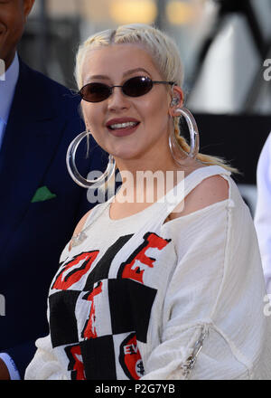 New York, USA. 15 Jun, 2018. Christina Aguilera führt auf NBC's "Heute" am Rockefeller Plaza am 15. Juni 2018 in New York City. Credit: Erik Pendzich/Alamy leben Nachrichten Stockfoto