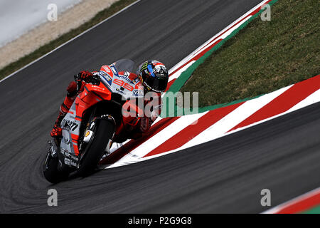 Montmelo, Spanien. 15 Jun, 2018. Jorge Lorenzo (99) von Spanien und Ducati Team während der freien Praxis der Gran Premi Monster Energy de Catalunya, Circuit de Catalunya, Montmelo, Spanien. Am 15. Juni 2018. Credit: CORDON PRESSE/Alamy leben Nachrichten Stockfoto