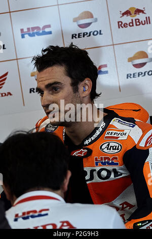 Montmelo, Spanien. 15 Jun, 2018. Dani Pedrosa (26) von Spanien und Repsol Honda Team während der freien Praxis der Gran Premi Monster Energy de Catalunya, Circuit de Catalunya, Montmelo, Spanien. Am 15. Juni 2018. Credit: CORDON PRESSE/Alamy leben Nachrichten Stockfoto
