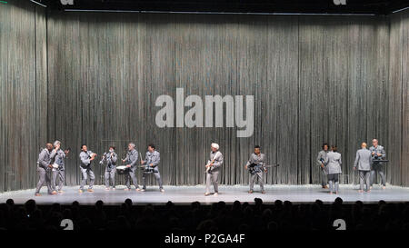 Glasgow, UK. 15 Jun, 2018. David Byrne im Konzert in der Royal Concert Hall, Glasgow, Großbritannien, 15. Juni 2018 Credit: Westy Musik Tog/Alamy leben Nachrichten Stockfoto