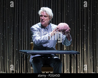 Glasgow, UK. 15 Jun, 2018. David Byrne im Konzert in der Royal Concert Hall, Glasgow, Großbritannien, 15. Juni 2018 Credit: Westy Musik Tog/Alamy leben Nachrichten Stockfoto