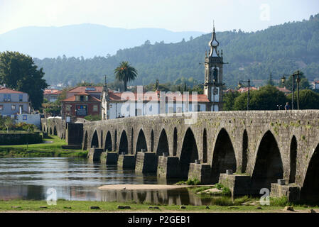 Ponte de Lima in Rio Lima, Minho, Northwest-Portugal, Portugal Stockfoto