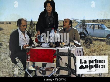 Original Film Titel: LA PRIMA ANGELICA. Englischer Titel: COUSIN ANGELICA. Regisseur: CARLOS SAURA. Jahr: 1974. Stars: JOSE LUIS LOPEZ VAZQUEZ. Quelle: ELIAS QUEREJETA, PC/Album Stockfoto