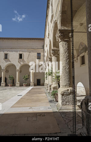 Italien Apulien Lecce Kreuzgang der Akademie der Bildenden Künste 2 Stockfoto