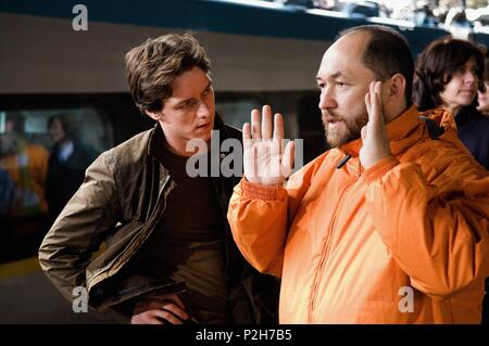 Original Film Titel: wollte. Englischer Titel: wollte. Regisseur: Timur Bekmambetov. Jahr: 2008. Stars: JAMES MCAVOY, Timur Bekmambetov. Credit: KICKSTART PROD./MARC PLATT PROD./SPYGLASS ENTERTAINMENT / JAAP BUITENDIJK / Album Stockfoto