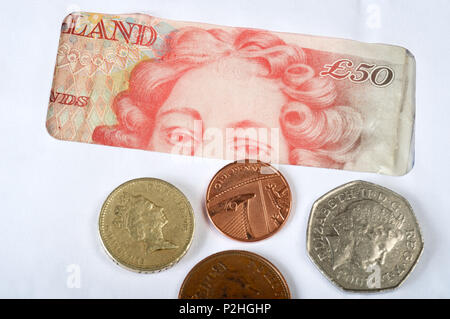 Bank von England Banknoten und Münzen Stockfoto