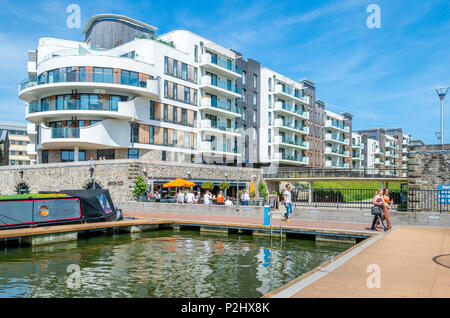 Stilvolle Apartments an der Küste von Bristol Schwimmenden Hafen UK Stockfoto