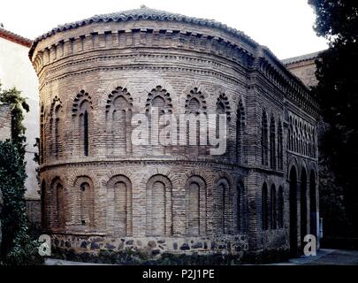 ANTIGUA MEZQUITA DE BAB AL-MARDUM CONSTRUIDA EN EL AÑO 999 - ABSIDE DE LA IGLESIA DEL CRISTO DE LA LUZ - SIGLO XII. Lage: IGLESIA MEZQUITA DEL CRISTO DE LA LUZ, SPANIEN. Stockfoto