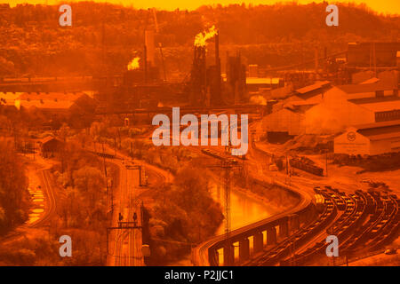 UNITED STATES STEEL CORPORATION STAHLWERK EDGAR THOMSON ANLAGE MONONGAHELA RIVER BRADDOCK ALLEGHENY COUNTY PENNSYLVANIA USA Stockfoto