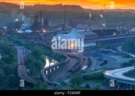 US STEEL CORPORATION EDGAR THOMSON ANLAGE MONONGAHELA RIVER BRADDOCK ALLEGHENY COUNTY PENNSYLVANIA USA Stockfoto