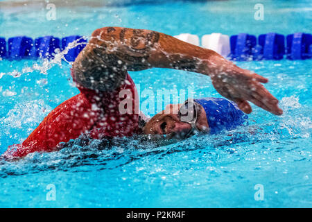 Ehemalige Royal Marine Commando Joe Townsend, der Commonwealth Gold bei den Herren Para gewonnen - triathlon. Stockfoto