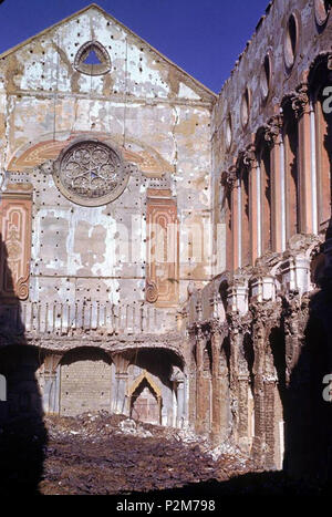 . Italiano: Napoli - Interno della Chiesa di Santa Chiara dopo Il bombardamento del 4 agosto 1943. 1943. Unbekannt 60 Napoli, Chiesa Santa Chiara, bombardata (agosto 1943) Stockfoto