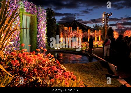 Frankreich, Haut Rhin, Mulhouse, Messegelände, Folie 'Flore, ephemeren Garten inszeniert, Licht und Musik, im Oktober jeden Jahres Stockfoto