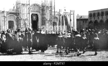 . Italiano: Il Duomo di Milano del Seicento ricostruito Ne'I promessi sposi" (Camerini, 1941). 2. November 2015. Unbekannt 73 Promessisposi 41 Dom Stockfoto