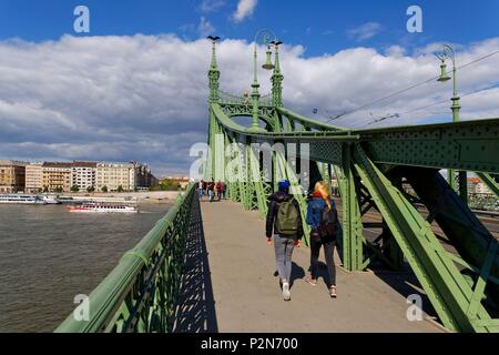 Budapest, Ungarn, klassifiziert als Weltkulturerbe, der Freiheitsbrücke (Szabadság híd) Stockfoto