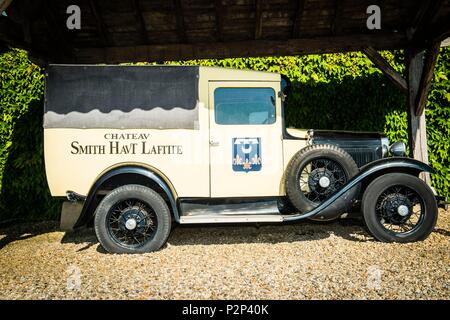 Frankreich, Gironde, Martillac, AOC Pessac Leognan, Chateau de Smith Haut Lafitte, Grand Cru Classe Graves, Auto des Schlosses Stockfoto