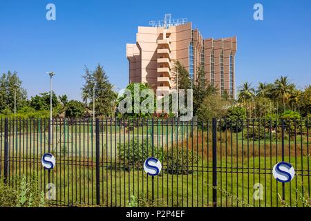 Burkina Faso, Region Centre, Ouagadougou, Somgande Bezirk, Le Silmande Hotel in der Nähe des Sees von dam Nummer 3 Stockfoto