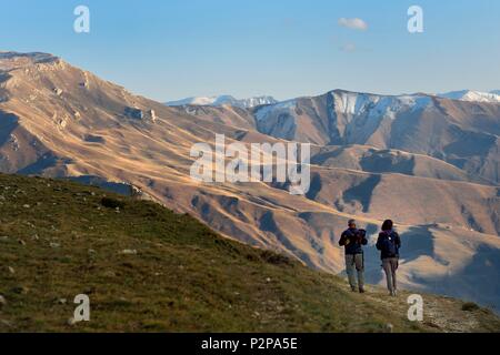 Aserbaidschan, Quba (Guba) Region, Großen Kaukasus Gebirge, Wandern zwischen dem Dorf und Giriz Qalaxudat Stockfoto