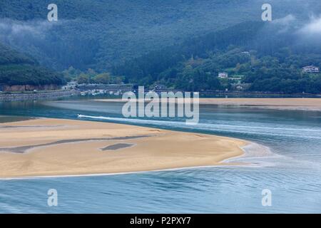 Spanien, Baskenland, Vizcaya, Busturialdea-Urdaibai, Flussmündung Urdaibai, UNESCO-Biosphärenreservat, Sukarrieta, Fluss Oka Stockfoto