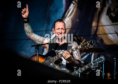 Florenz, Italien. 15 Jun, 2018. Die dänische heavy metal band Volbeat live auf der Bühne des Firenze Rock Festival 2018, Öffnung für Gewehre und Rosen Foto: Alessandro Bosio/Alamy leben Nachrichten Stockfoto