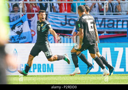 Moskau, Russland. 16 Jun, 2018. Argentinien - Island, Fußball, Moskau, 16. Juni 2018 Sergio Agüero, Argentinien 19 feiert sein Ziel 1-0 ARGENTINIEN - ISLAND FIFA WM 2018 Russland, Saison 2018/2019, 16. Juni 2018 S p a r t a k Stadion in Moskau, Russland. © Peter Schatz/Alamy leben Nachrichten Stockfoto