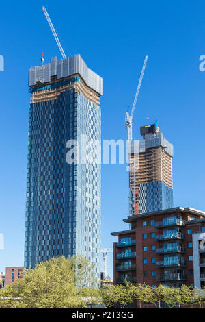 England Manchester England Greater Manchester Stadtzentrum Stadtzentrum neue Gebäude der Wolkenkratzer Hochhäuser im Stadtzentrum von Manchester Deansgate Stockfoto