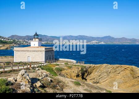 Spanien, Katalonien, wandern von Llança, Port de la Selva auf dem GR 92 und Europäischen Fernwanderweg E 12, El Port de la Selva, S'Arenella Leuchtturm Stockfoto