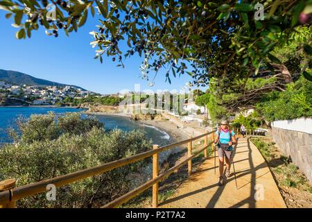 Spanien, Katalonien, wandern von Llança, Port de la Selva auf dem GR 92 und Europäischen Fernwanderweg E12, Llança, Titarolites Strand Stockfoto